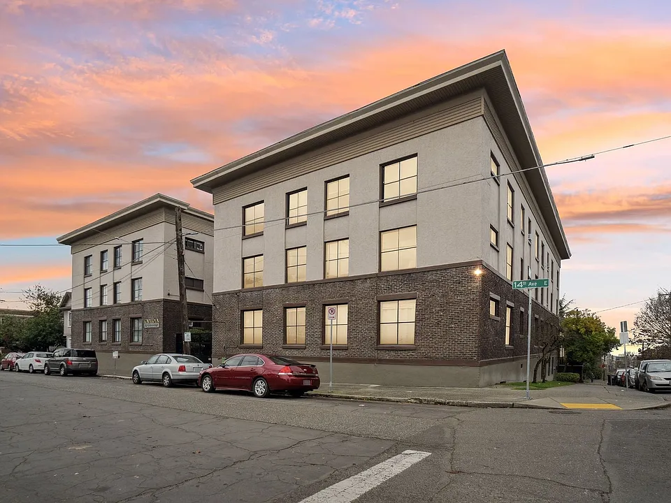 Capitola Apartments