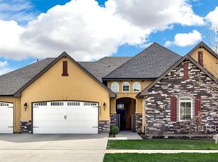 6335 W Braveheart St, Eagle, ID 83616