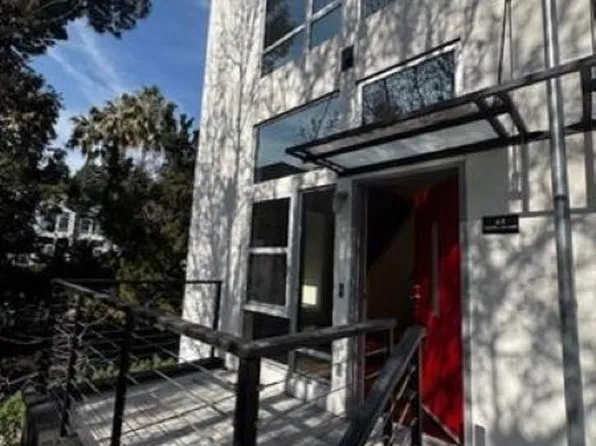 42 Iron Horse Ln, Walnut Creek, CA 94597