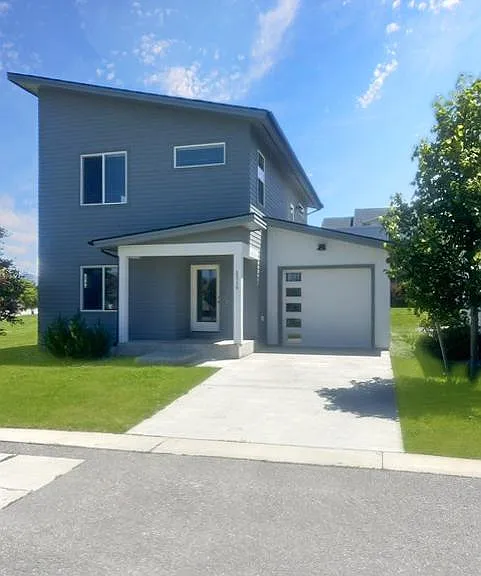 5516 Arnhem Way — Photo 1