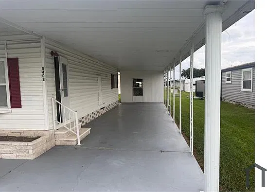 2 bed, $1,600 — Photo 1