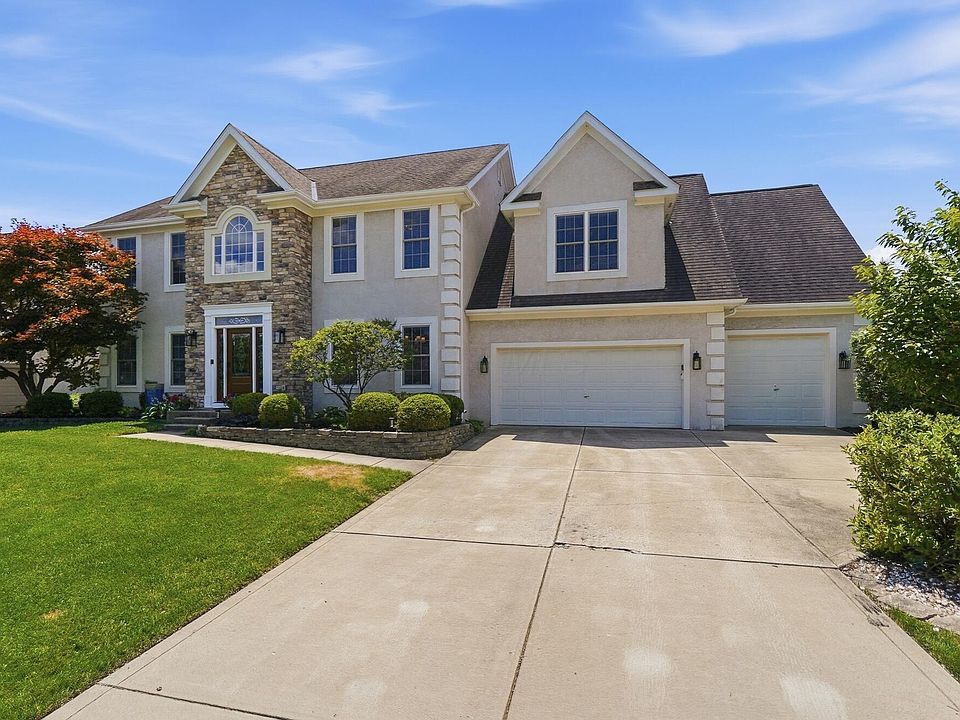 1st image of 3214 Sunglow Dr