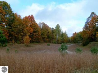 6335 Maple Hill Rd SW, Fife Lake, MI 49633