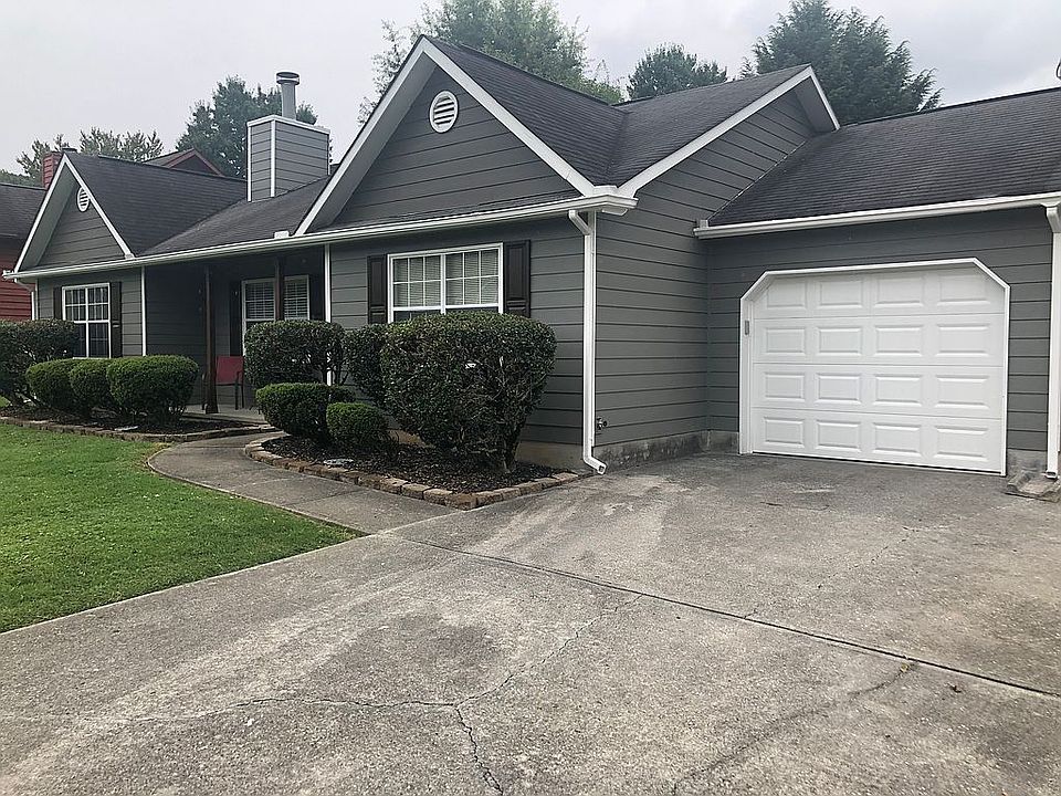2nd image of 2533 Sherwin Rd