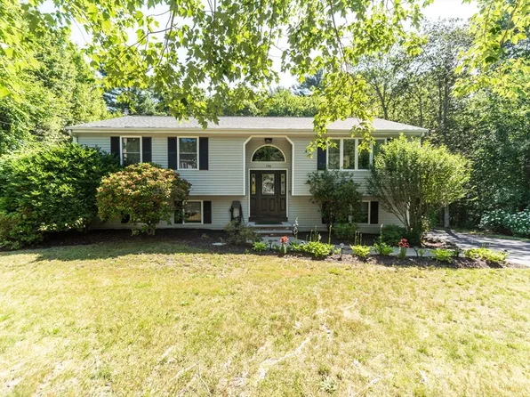 196 Bluejay Ln, Taunton, MA 02780