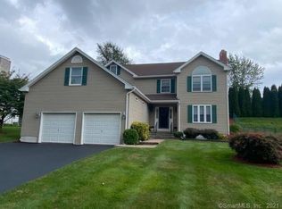 38 Colonel Chester Dr, Wethersfield, CT 06109