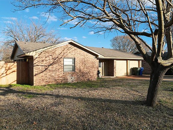 2nd image of 821 S Valentine Dr