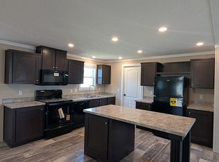 271 Silver Fox Xing, Collinsville, IL