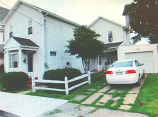 13 Fulton St, Pittston, PA 18640