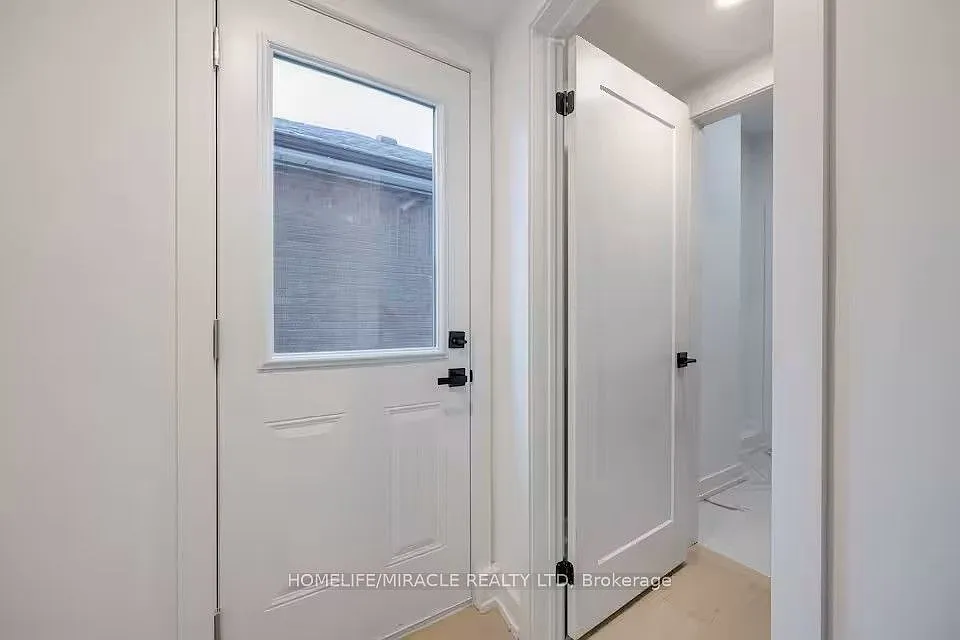 1 bed, $2,200 — Photo 2