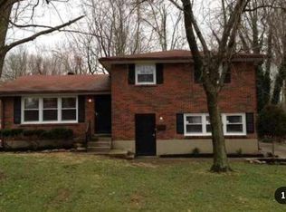 3115 Teakwood Cir, Louisville, KY