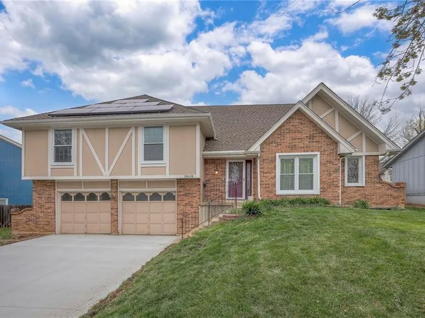 14638 W 85th Ter, Lenexa, KS 66215