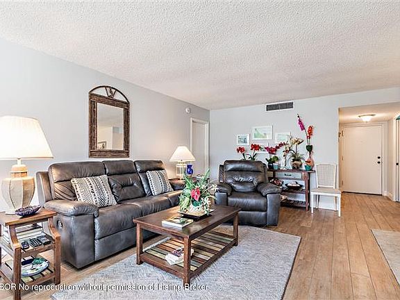 3rd image of 3520 S Ocean Blvd APT L501