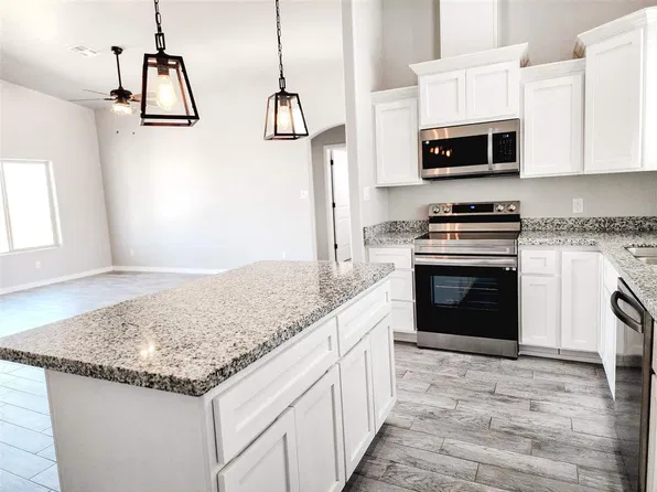 28422 E Canal Ave, Wellton, AZ 85356