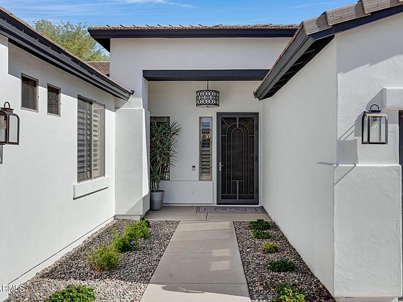 4th image of 1142 E LONGHORN Place