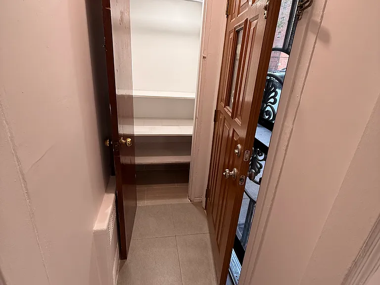 2941 Avenue V #1 — Photo 7