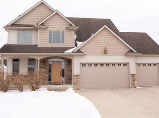 3102 Beckley St, Ames, IA 50010