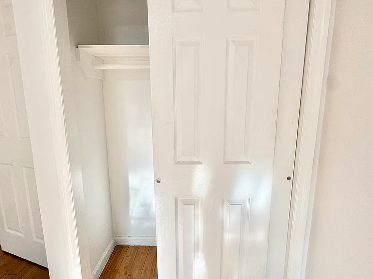 498 Vermont St #2F — Photo 13