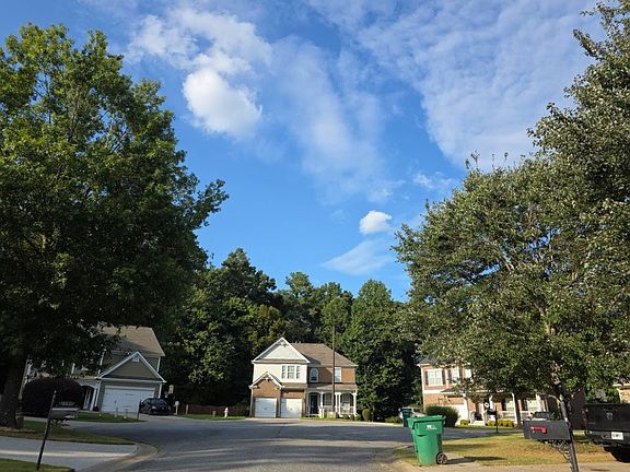5th image of 609 Little Shoals Ct