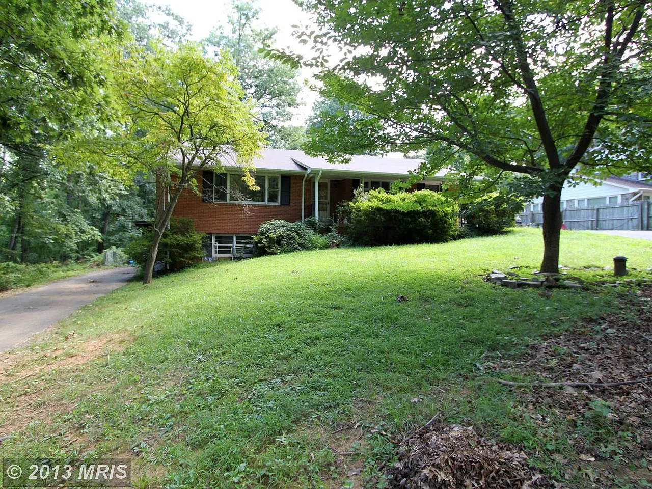 20326 White Oak Dr photo 1