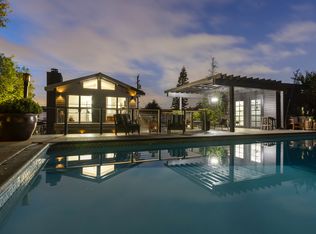 1012 10th St #1, Manhattan Beach, CA 90266