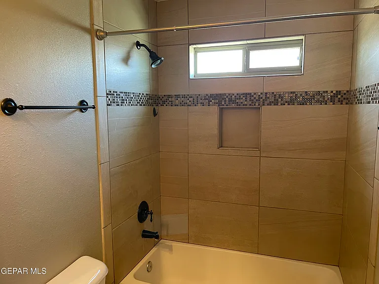 12407 Joe Gomez Ave — Photo 14