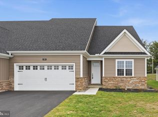 253 Bellaride Ln #52, Millersville, PA 17551