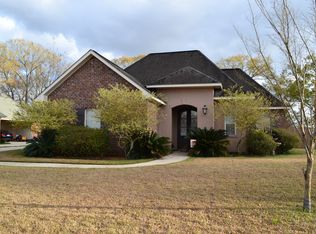 39019 S Angelle Ct, Gonzales, LA 70737