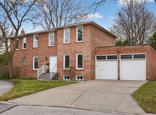 18 Tigerlily Ct, Toronto, ON M2M4E4