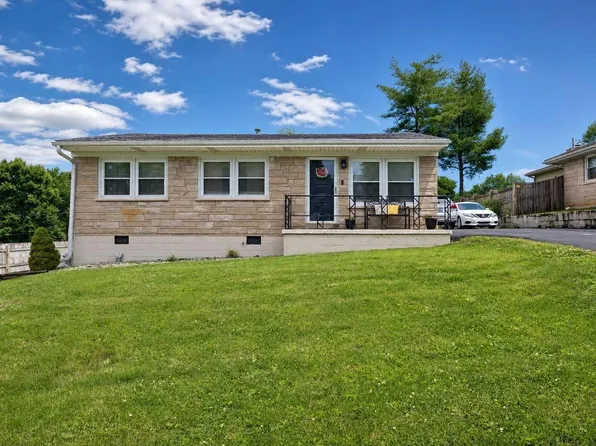 3006 Lynnwood Dr, Paris, KY 40361