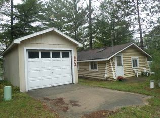 672 Ridge Rd, Harrison, MI 48625