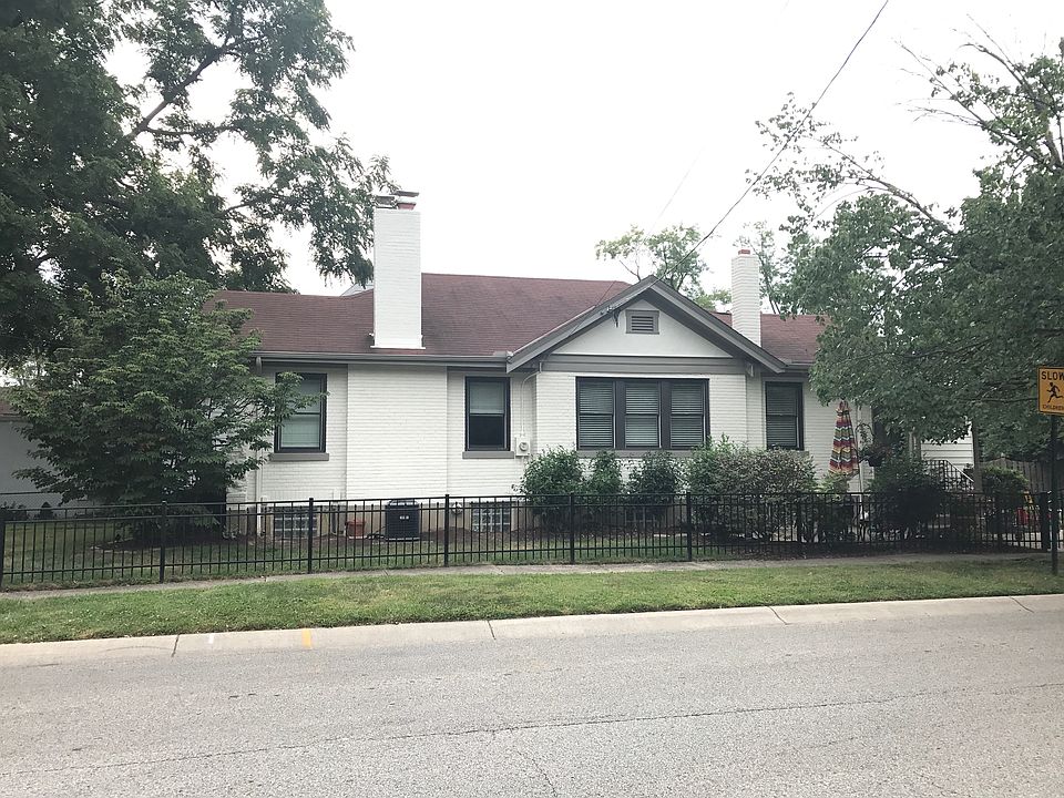 2nd image of 6558 Wooster Pike