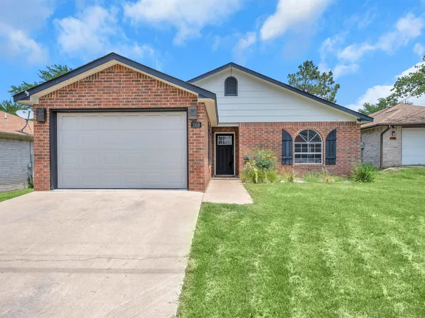 1916 McArthur Avenue, Kingsland, TX 78639