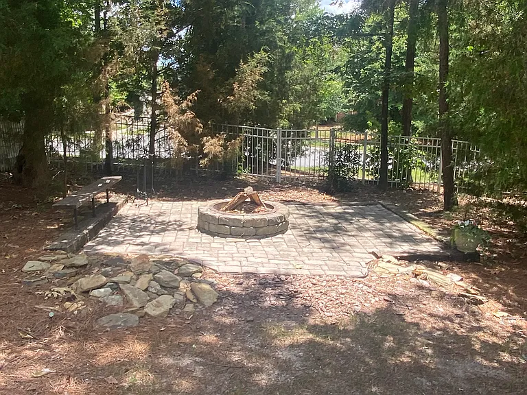 Fire pit