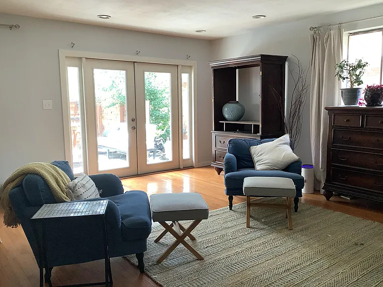 345 Main St — Photo 10