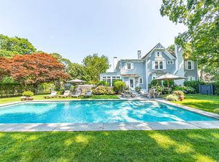 27 Columbia St, Sag Harbor, NY 11963
