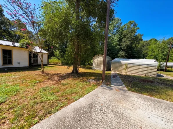 1110 Greenbelt Dr, Cleveland, TX 77328