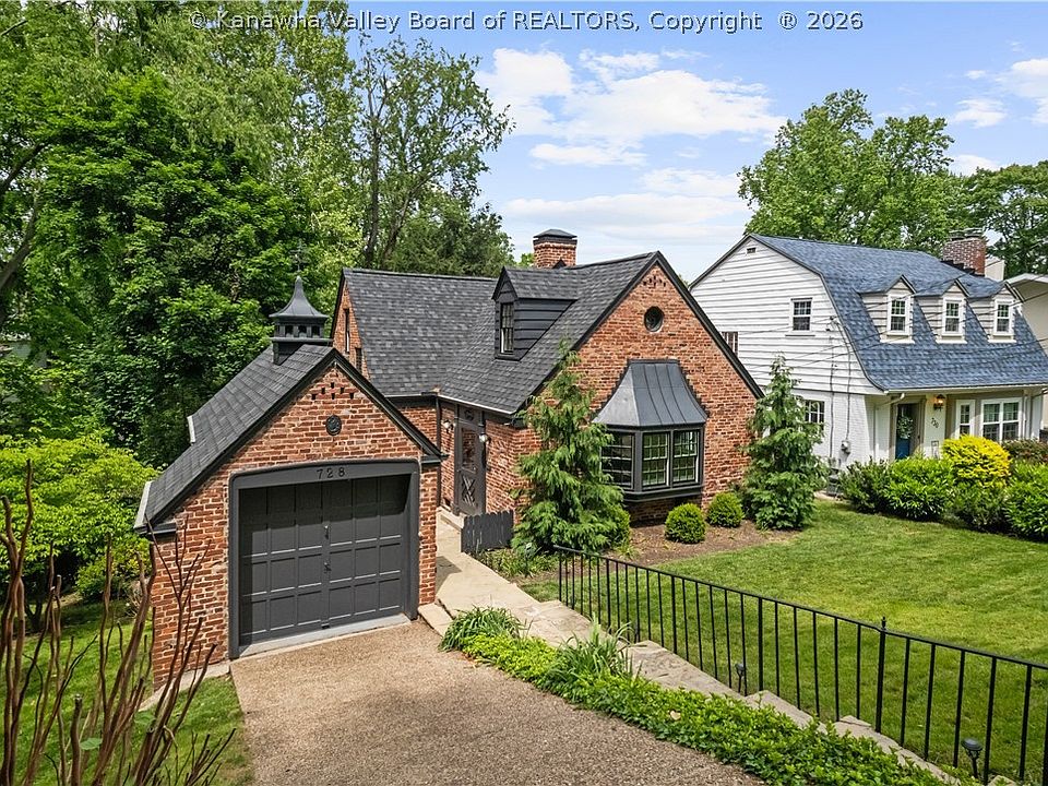 1st image of 728 Myrtle Rd