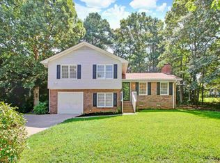 3 Eastwood Dr, Newnan, GA