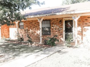 1415 Canyon St, Plainview, TX 79072
