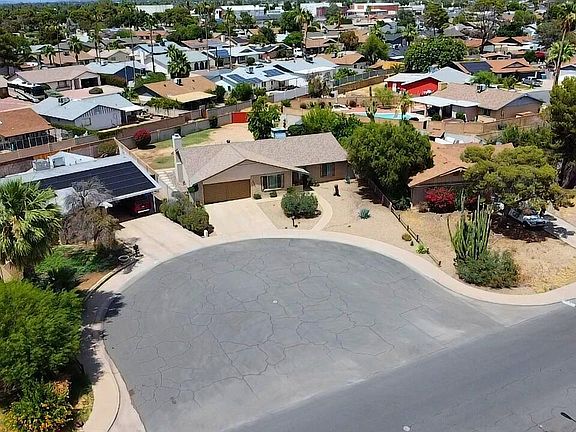2nd image of 3740 W LUPINE Avenue