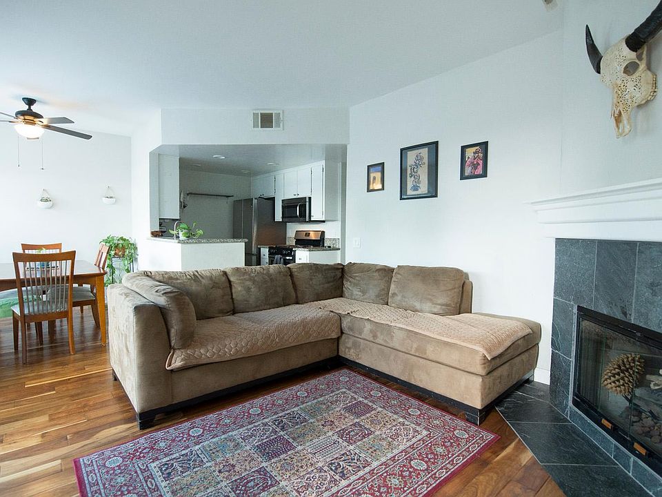 1st image of 4360 Oregon St APT 3