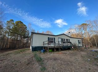 87 Crayton Rd, Jacksons Gap, AL 36861
