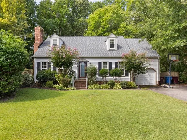 844 Jo Anne Cir, Chesapeake, VA 23322