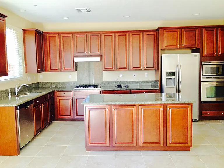 420 N Orinda Ct — Photo 5