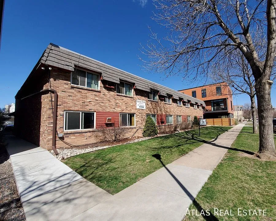 207 Mathews St #11