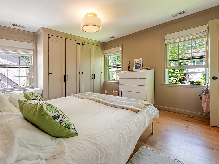 4612 Sedgwick St NW — Photo 16