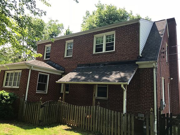 3rd image of 119 Fisher Ln
