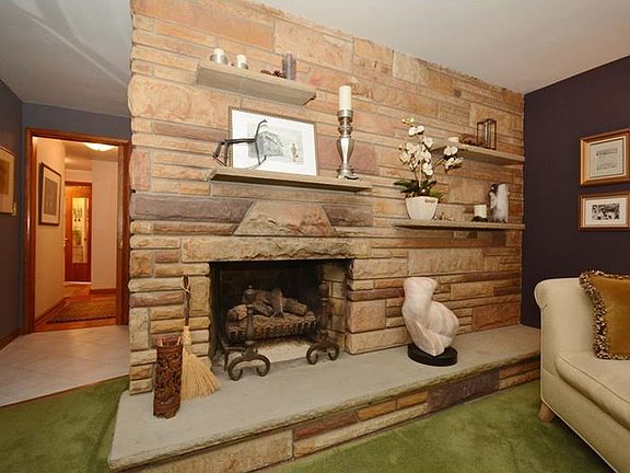 5th image of 1674 Forestview Dr