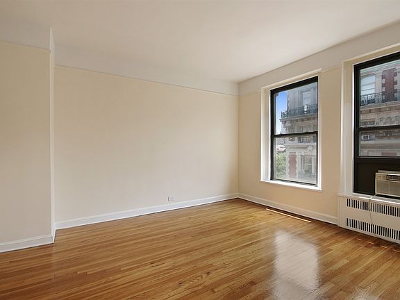 5th image of 101 W 80th St APT 9E